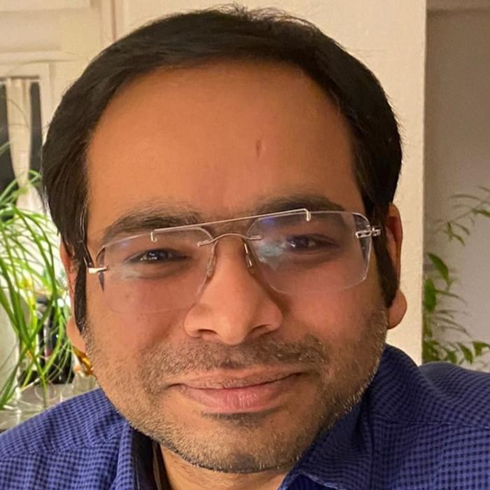 Dr. Nikhil Jain